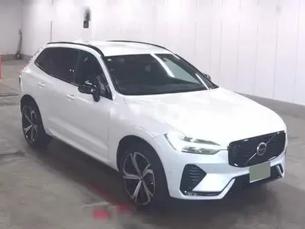 2022 VOLVO XC60