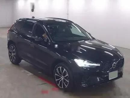 2025 VOLVO XC60
