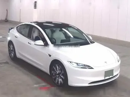 2024 TESLA MODEL 3