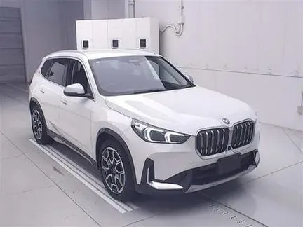 2023 BMW IX1