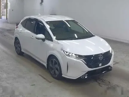 2023 NISSAN AURA