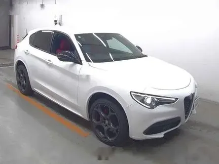 2022 ALFA ROMEO STELVIO