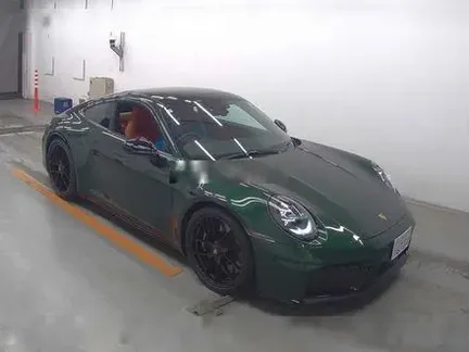2025 PORSCHE 911