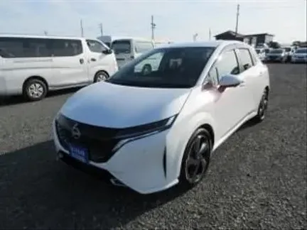 2024 NISSAN AURA