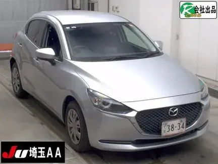 2022 MAZDA 2