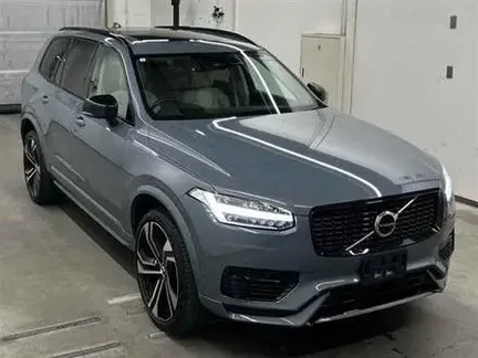 2023 VOLVO XC90