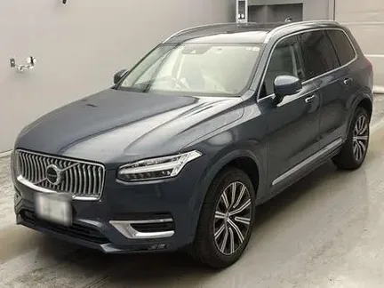 2022 VOLVO XC90