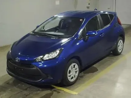 2022 TOYOTA AQUA