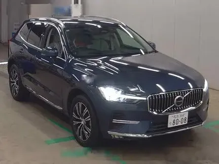 2022 VOLVO XC60