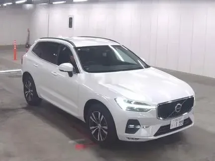 2022 VOLVO XC60