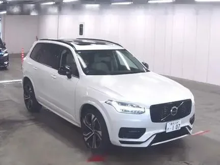 2023 VOLVO XC90