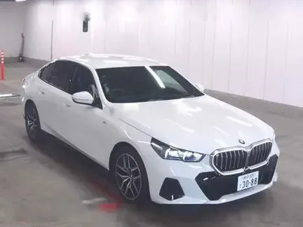 2024 BMW 5 SERIES