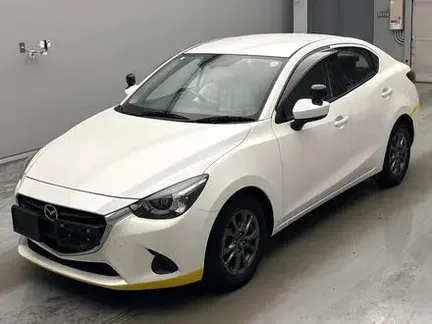 2022 MAZDA 2
