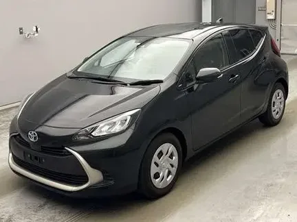 2023 TOYOTA AQUA