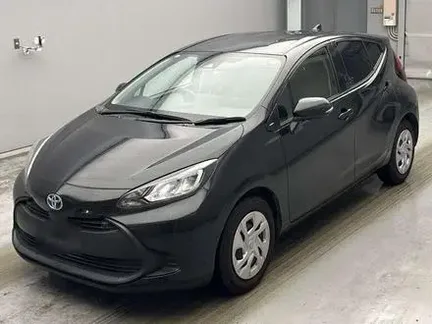 2022 TOYOTA AQUA